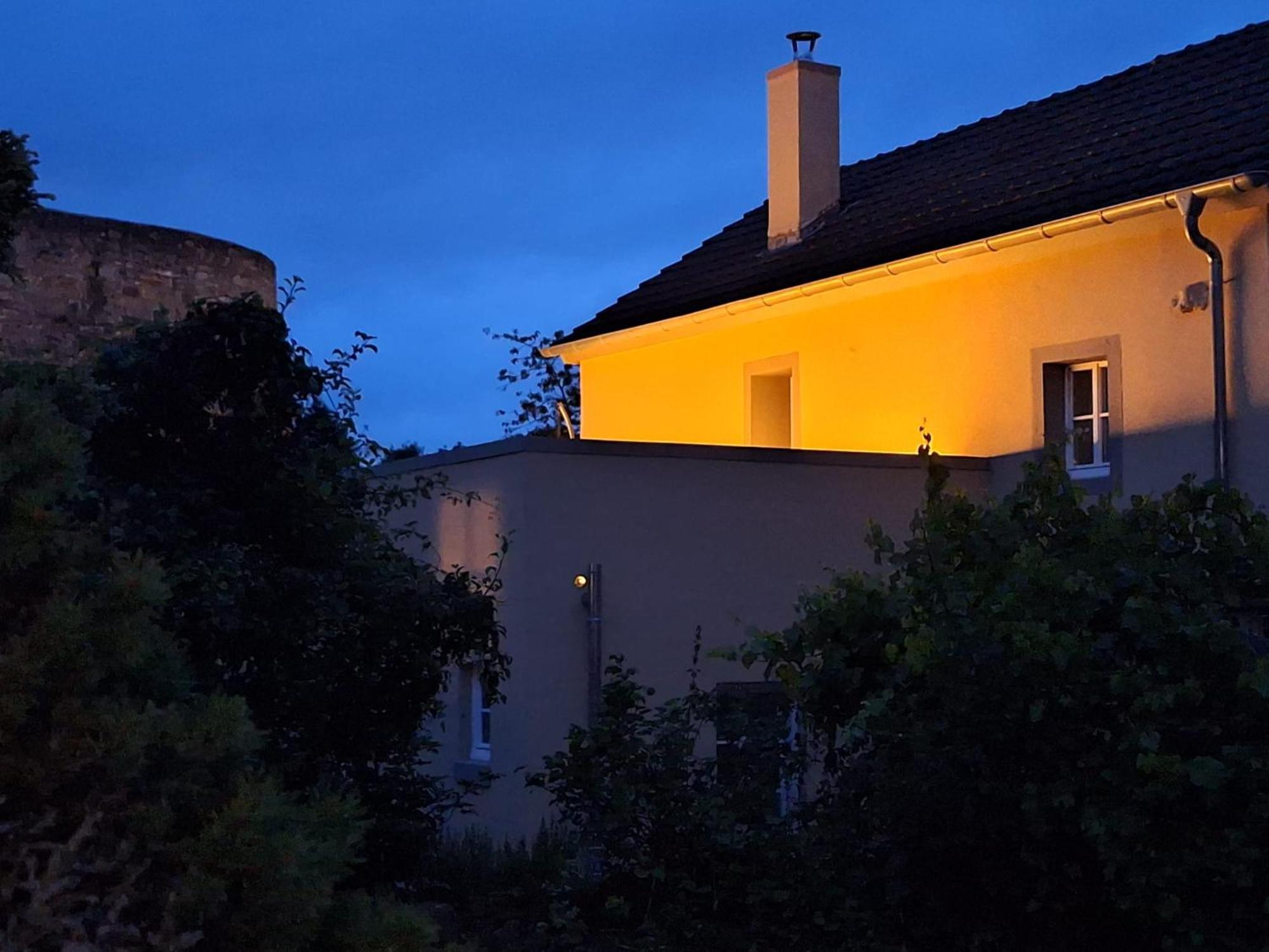 Denkmalgeschuetztes Ferienhaus In Der Suedeifel - Ferienhaus Hazen Bettingen Εξωτερικό φωτογραφία